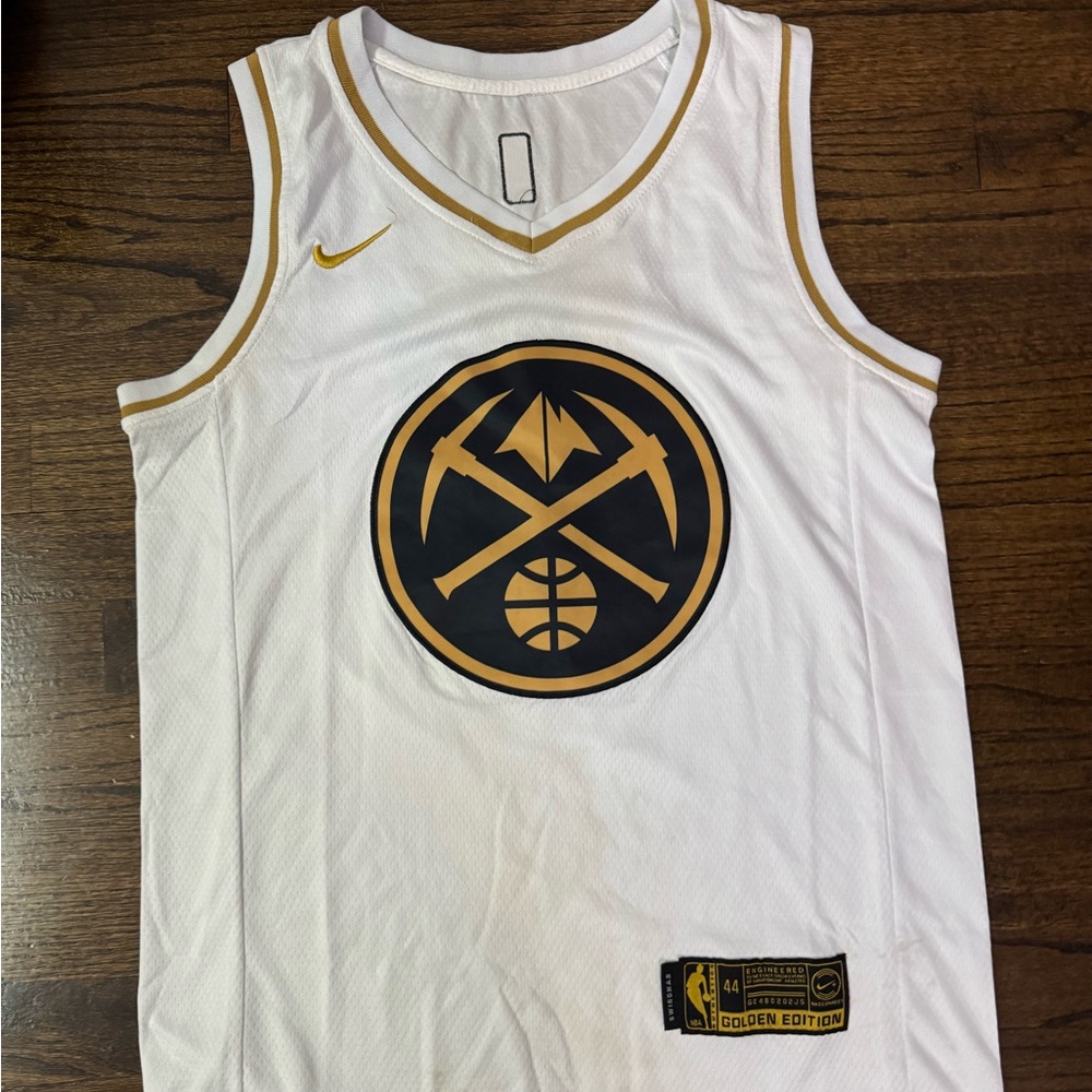 Jokic jersey